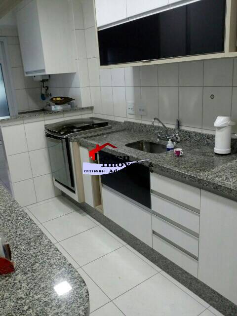 Apartamento à venda com 2 quartos, 80m² - Foto 6