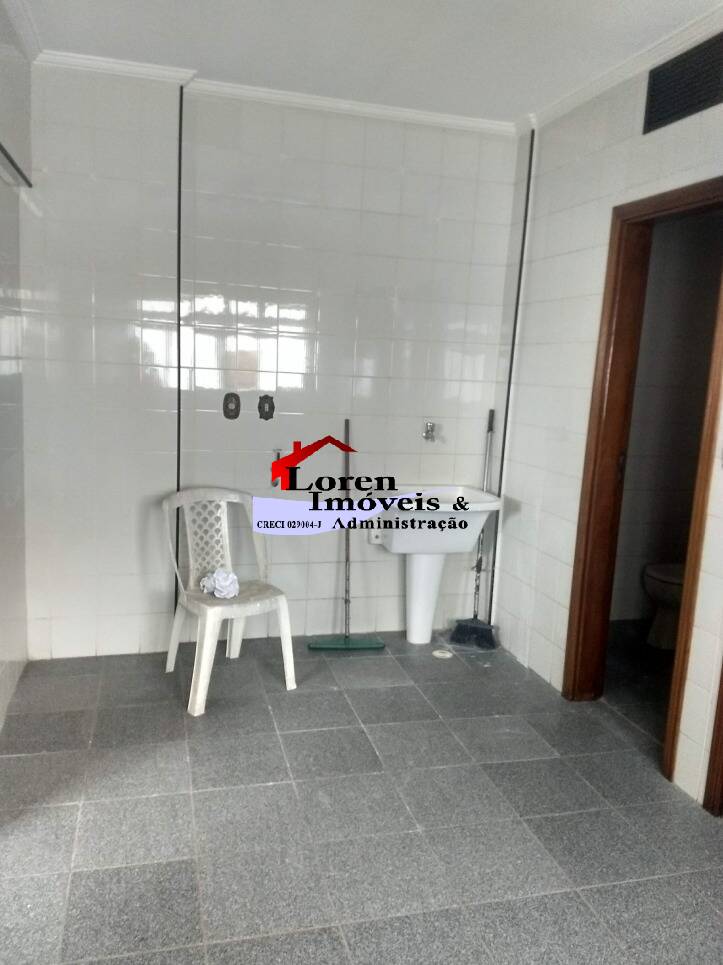 Apartamento à venda com 3 quartos, 220m² - Foto 14