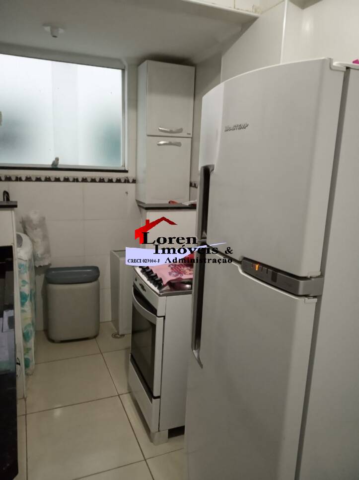 Apartamento à venda com 2 quartos, 70m² - Foto 1