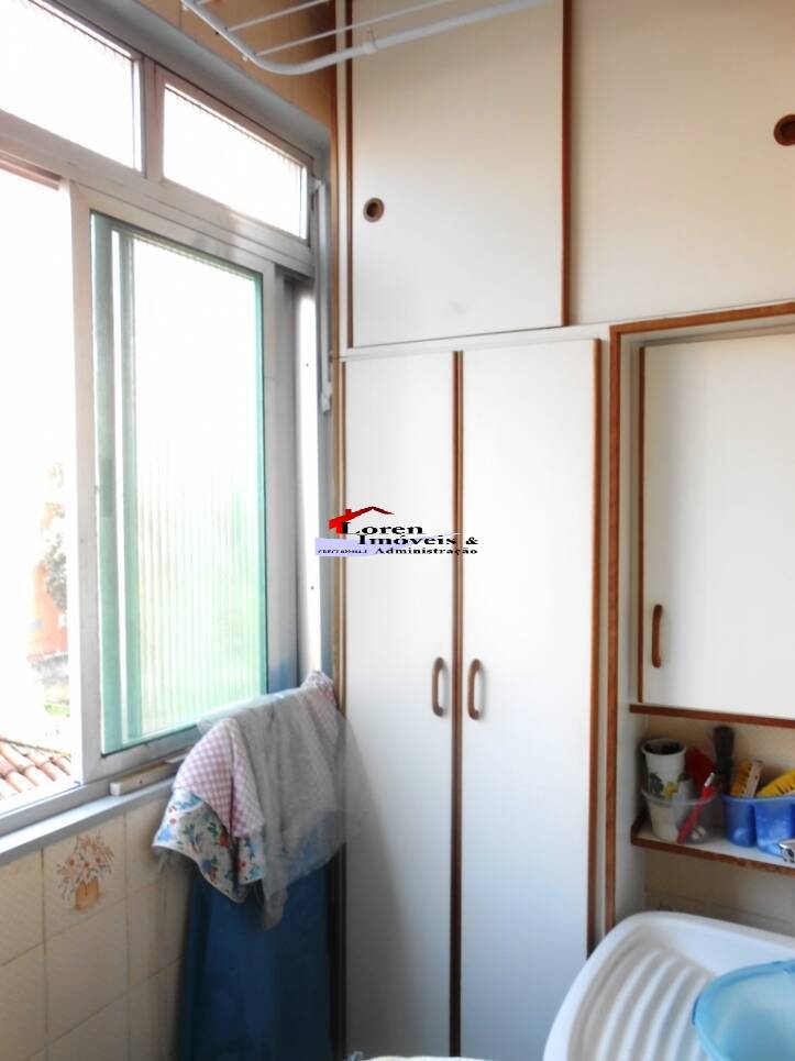 Apartamento à venda com 2 quartos, 70m² - Foto 14