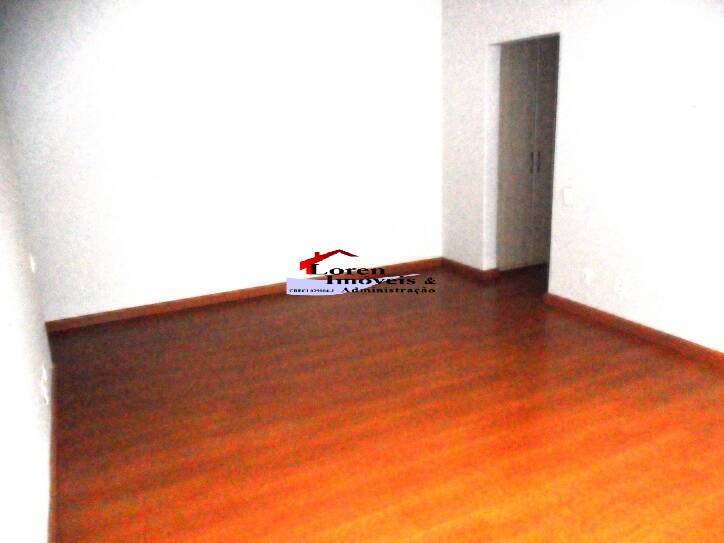 Apartamento à venda com 1 quarto, 60m² - Foto 2