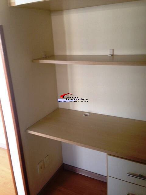 Apartamento à venda com 1 quarto, 60m² - Foto 9